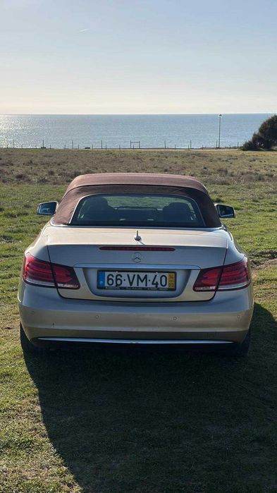 Mercedes E220 carro em ótimo estado