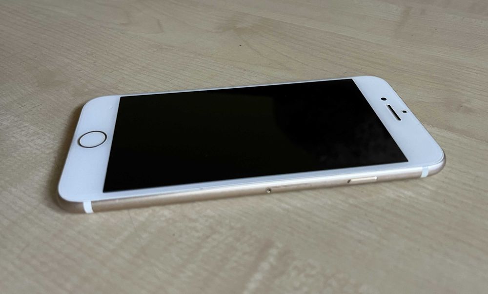 Iphone 7  – SUPER STAN – bateria 100% - POLECAM!