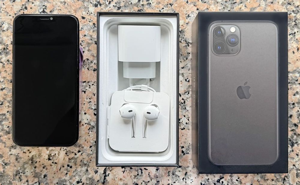 iPhone 11 Pro impecável