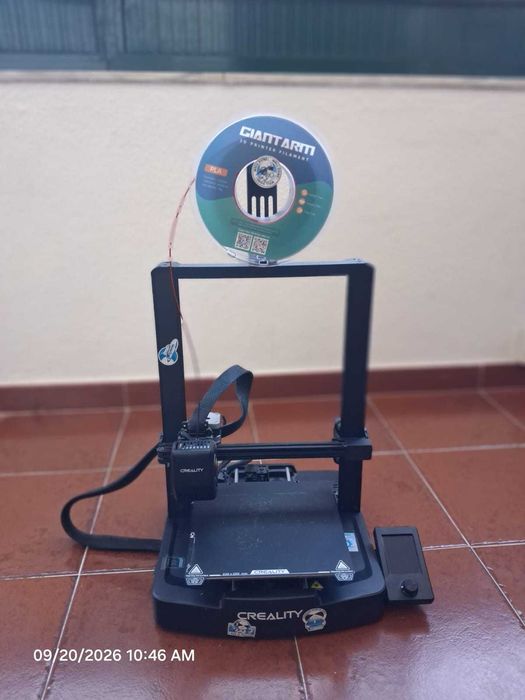 Impressora 3D Creality Ender 3 V3 SE + 2 Filamentos