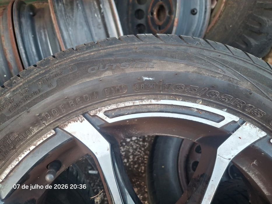 Vendo Jantes Renault 165/65R15 81T