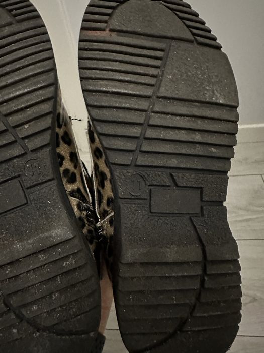 Демісезонні чобітки Clarks TU 29 розмір
