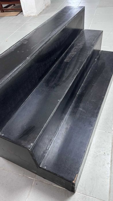 Expositor/Estante de Bebidas em Madeira64740554473987120