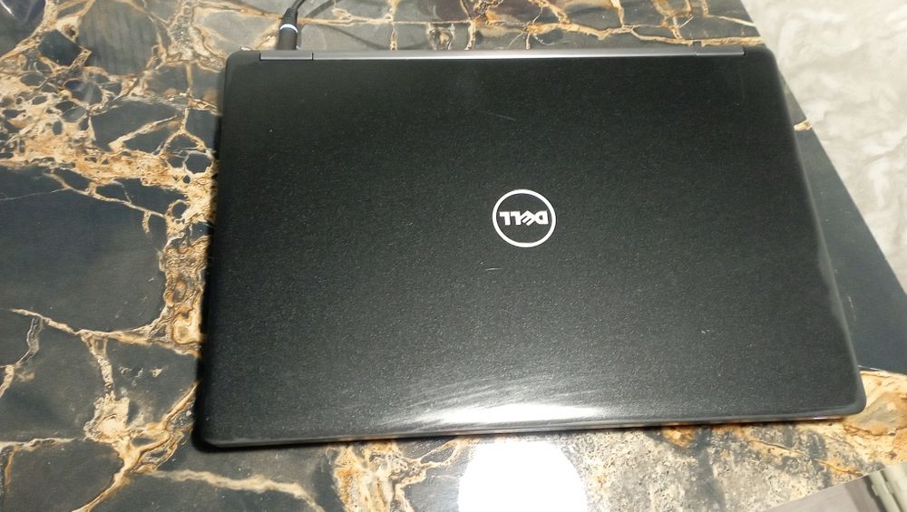Ноутбук DELL Latitude 5480