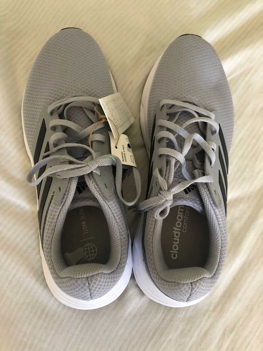 Sapatilhas Adidas para Homem NOVO EU 45 1/2 (10,5 UK, 47 BR)