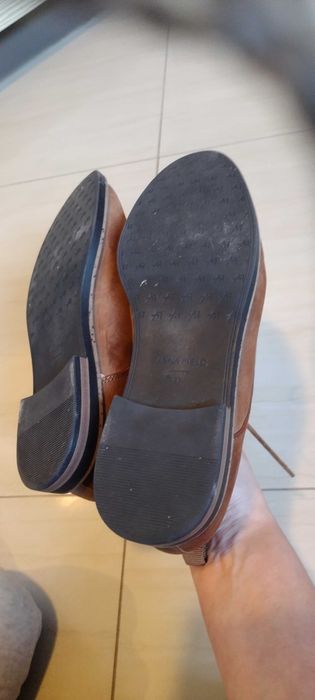Buty damskie sznurowane