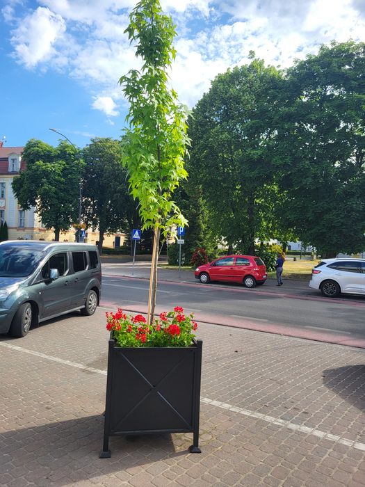 Donice kwietniki parkowe,ogrodowe