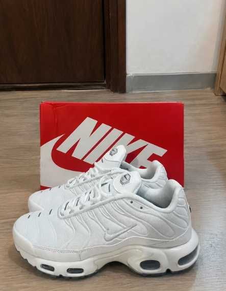Nike_Air_Max_TN_Plus_White R.39
