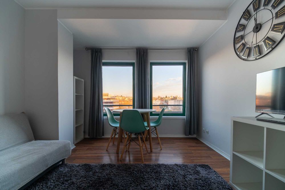 Apartamento T1 Praça da Galiza