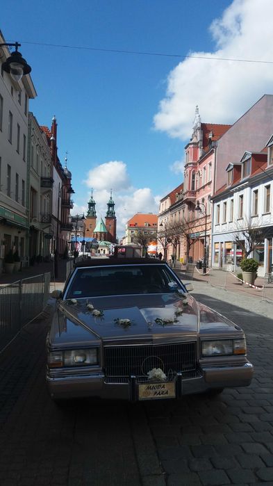 Auto Samochód do Ślubu Cadillac Fleetwood Brougham