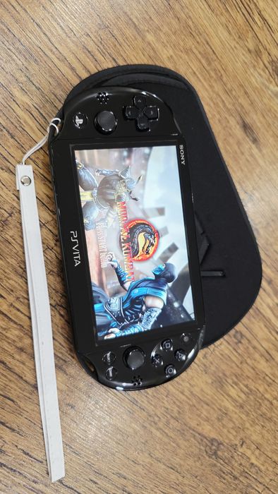 Sony Ps Vita Slim 64гиг 60 игр + чехол!