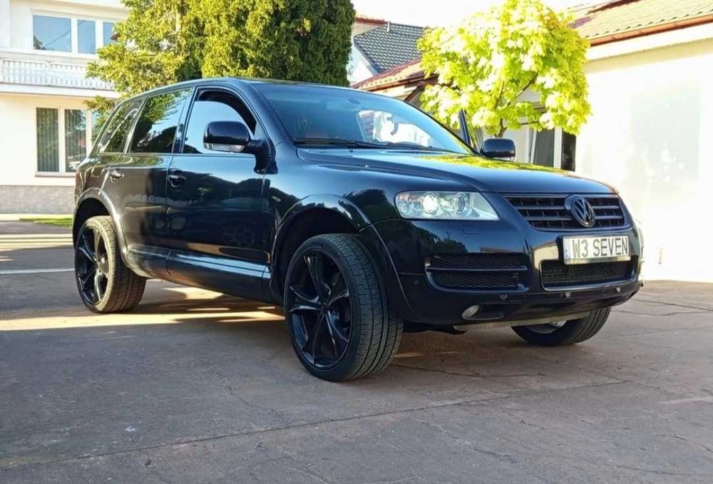 Продам Volkswagen Touareg в ідеальному стані