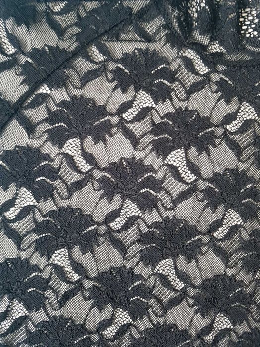 Półgolf koronka L czarna bluzka krótki rękaw polska produkcja Violana