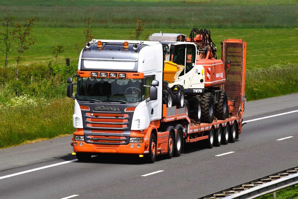 Перевезення площадкою або Тралом – швидкий сервіс!