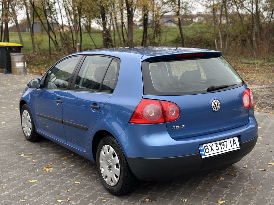 Volkswagen Golf 5 Гарний стан!