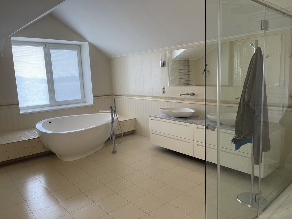 Продам дом со своим берегом