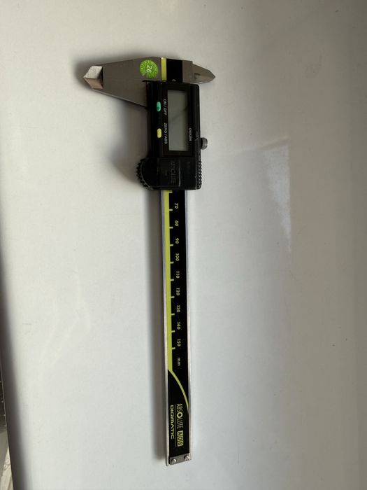 Suwmiarka elektroniczna Mitutoyo Digimatic Profesjonalna