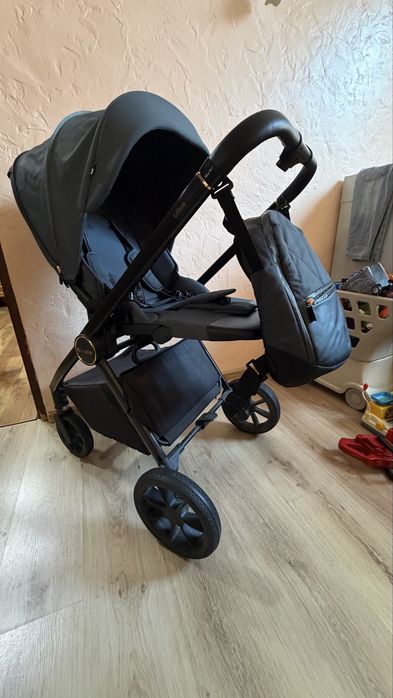 Продам коляску 2в1 Carello Ultra