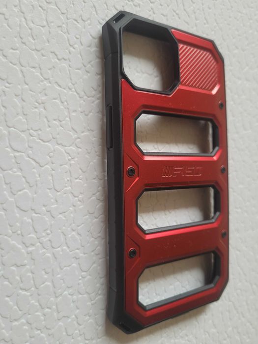 Etui do iPhone 13 czarny mat + czeresznia