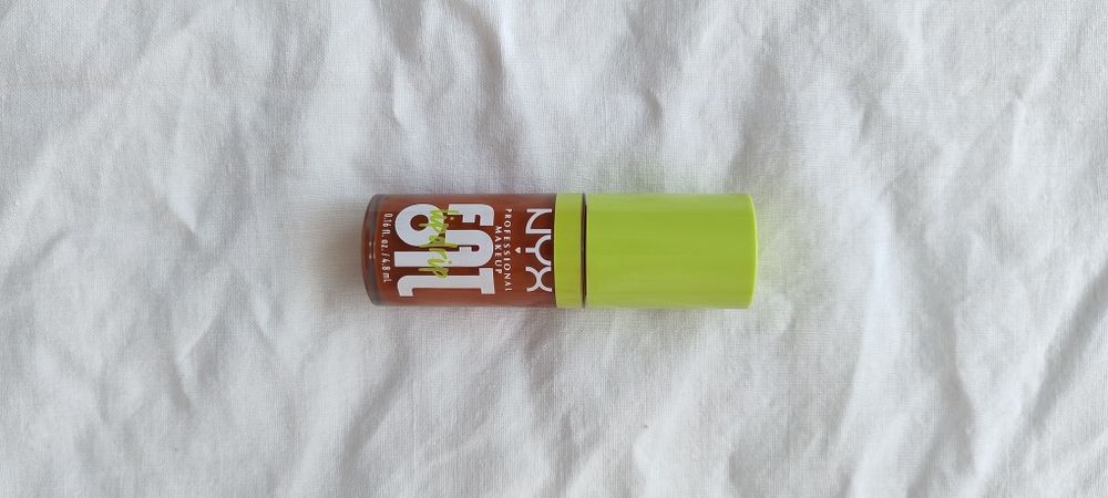 Nowy nieużywany olejek błyszczyk do ust nyx fat oil