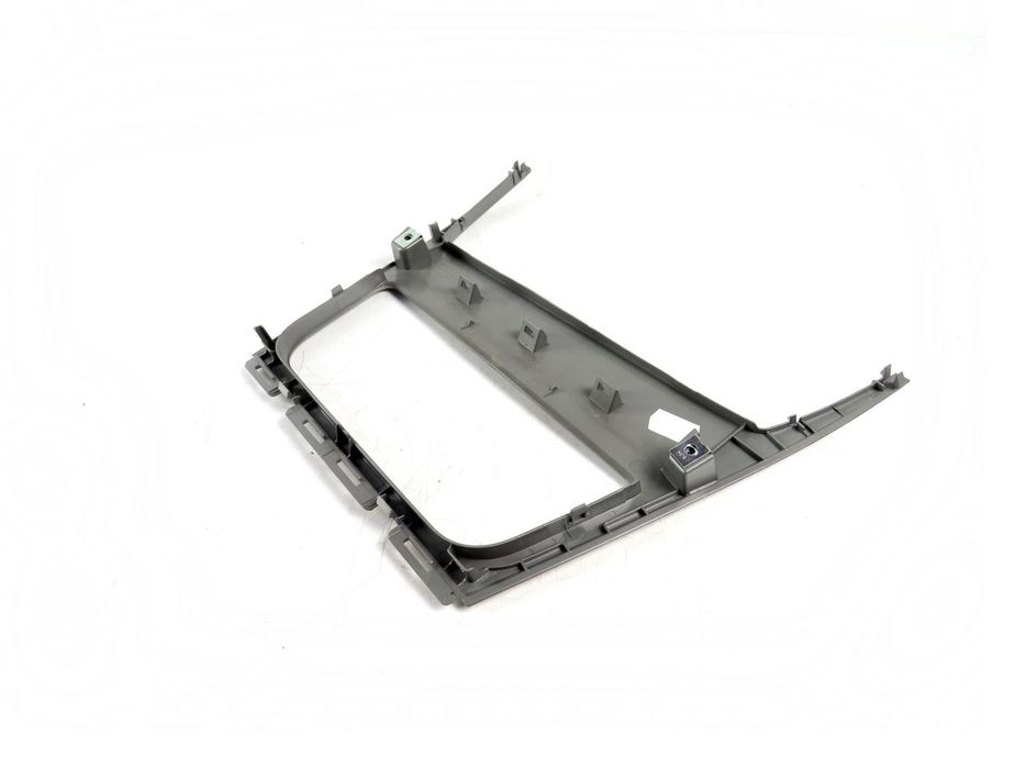Friso Do Cinzeiro Bmw 1 Ref: 51167129141 2003 - 2013