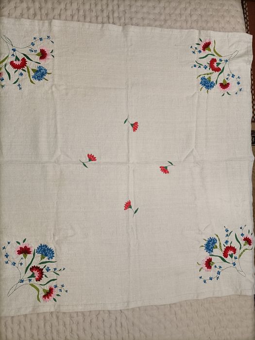 Toalhas Mesa de Linho com bordado flores