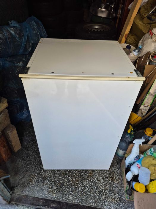 Холодильник AEG малий вбудований