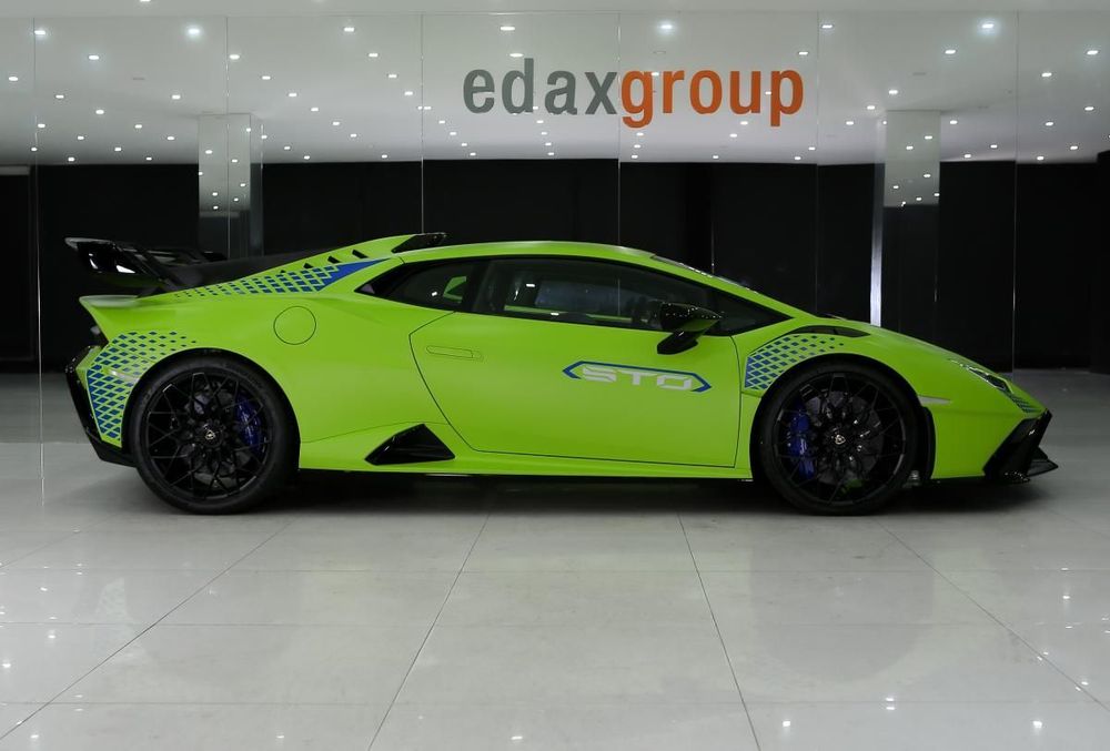 Lamborghini Huracán STO