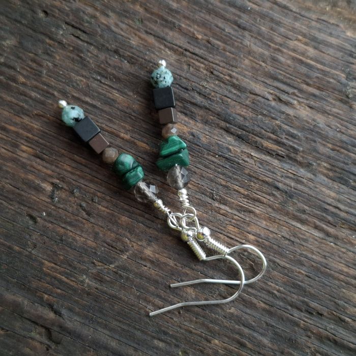 Kolczyki handmade malachit, kwarc dymny, labradoryt, K-2, hematyt
