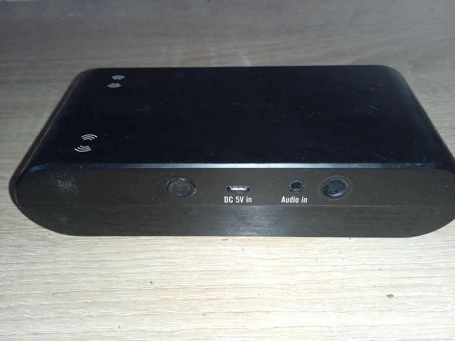 Продам колонку для телефонів