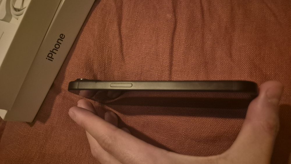 Iphone 15 128gb nunca usado