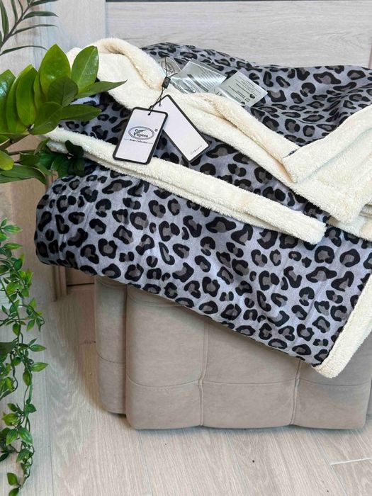 Теплий двосторонній плед