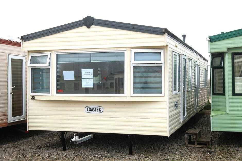 Cosalt Coaster A915 domek holenderski angielski mobilny całoroczny