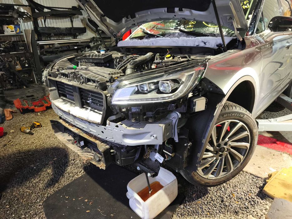 Lincoln corsair 2023 бампер взборі фара телевізор панель решітка