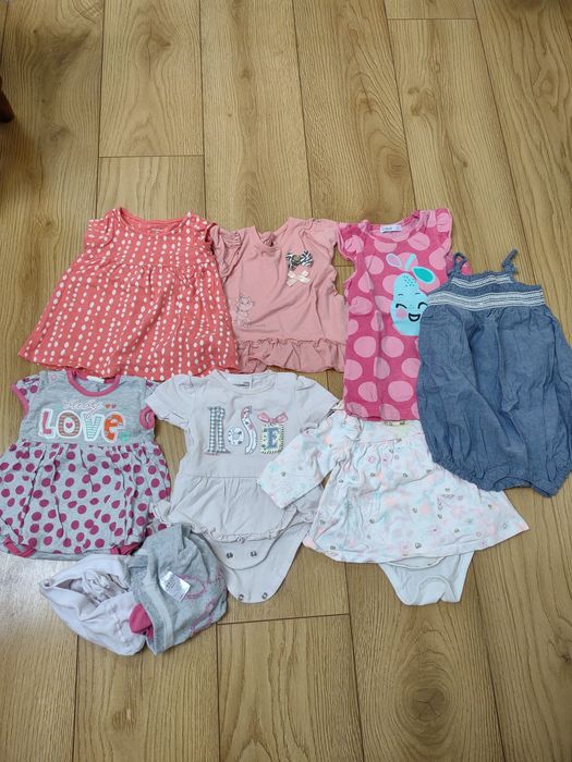 paka ubrań niemowlęcych dla dziewczynki