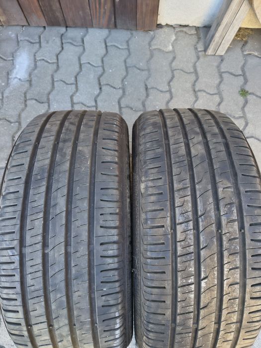 215/45/17 2szt letnie Barum