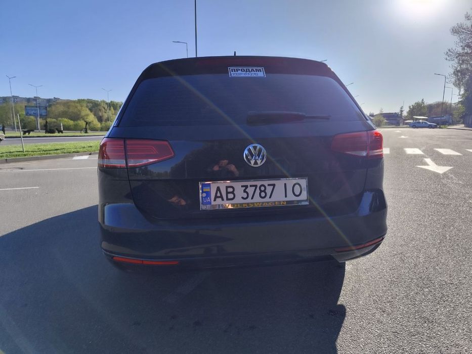 Volkswagen Passat 2017 VIN WVWZZZ3CZJE124865 фото оголошення 4 з 21