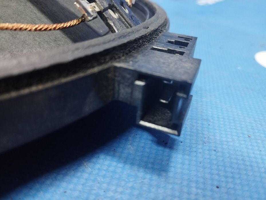 Динамік Мерседес W222 S 560 Колонка