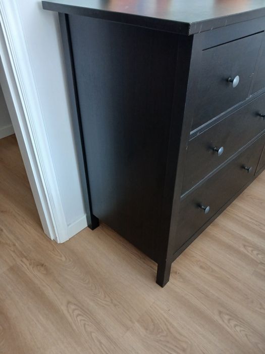 Comoda HEMNES 8 Gavetas - como nova