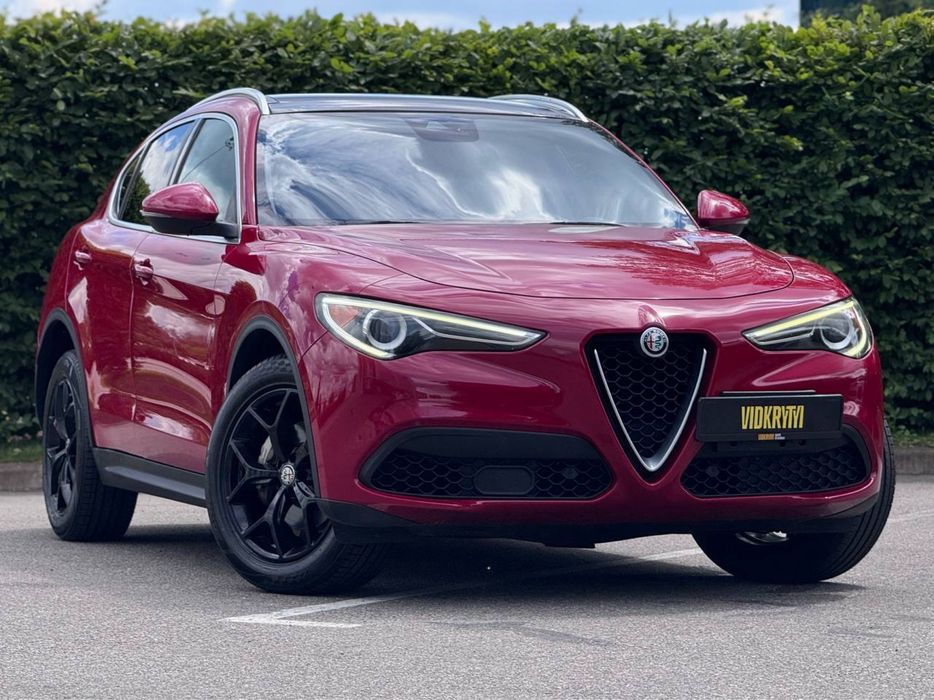 Alfa Romeo Stelvio 2018 року, 2.0 бензин автомат повний привід 116 т.км