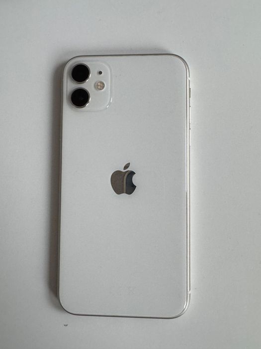 iPhone 11 128 GB White 74%