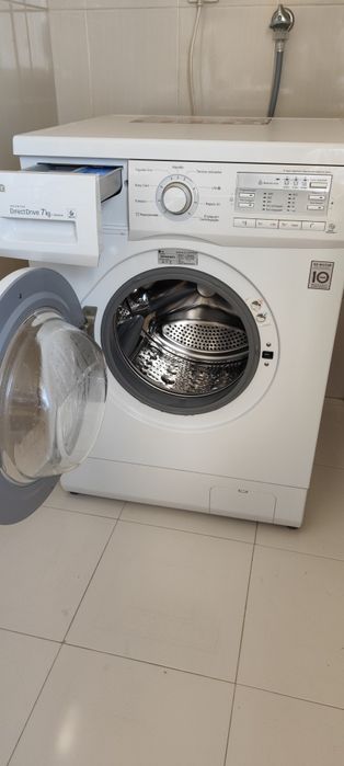 Máquina de lavar roupa LG
