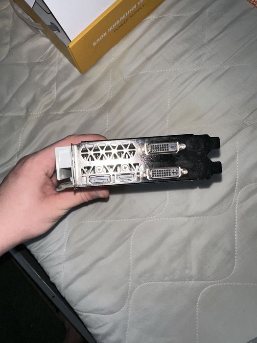 Продам відеокарту GTX 970 turbo