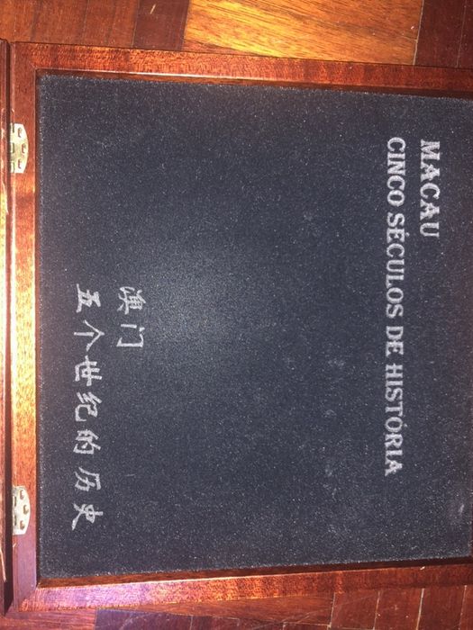 8 Medalhas prata dourada Macau