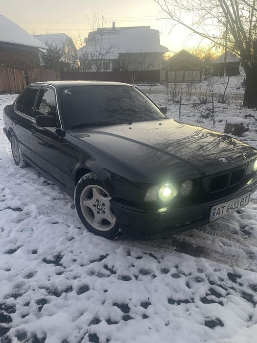 Продам автомобіль BMW E34.525TDS