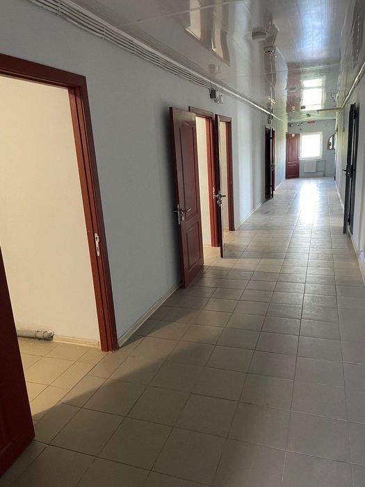 Приміщення виробничого призначення 550 кв.м. 40 км від Києва