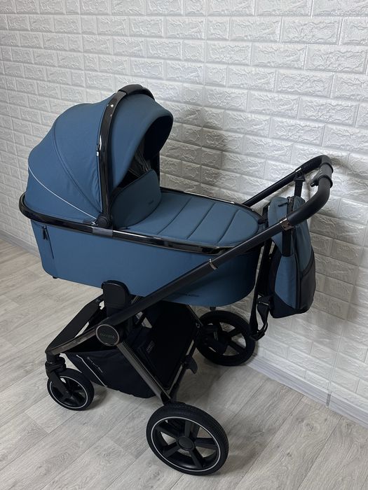 Універсальна коляска 2в1 CARRELLO Ultimo 2023