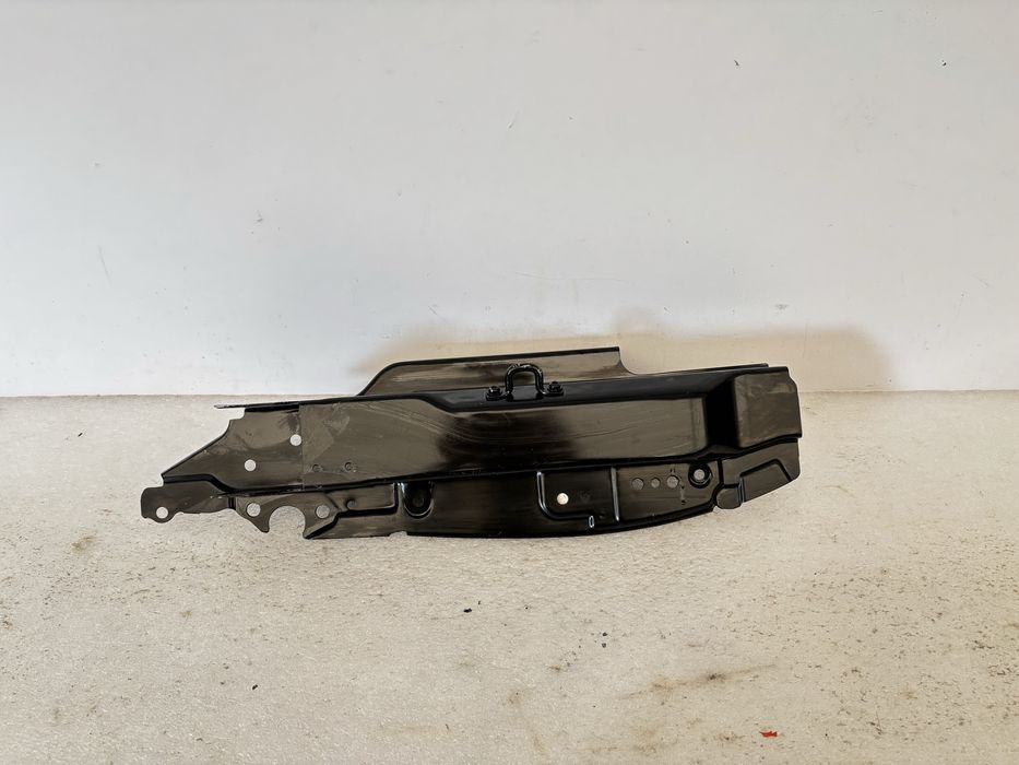 Toyota Tundra wspornik fartuch wzmocnienie