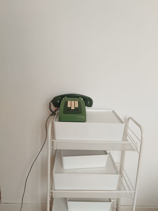 Telefone Tele 782 Verde, 10 teclas, com cabo, a funcionar