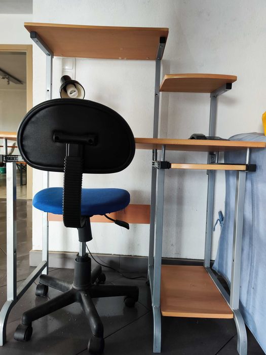 Vendo secretária como nova